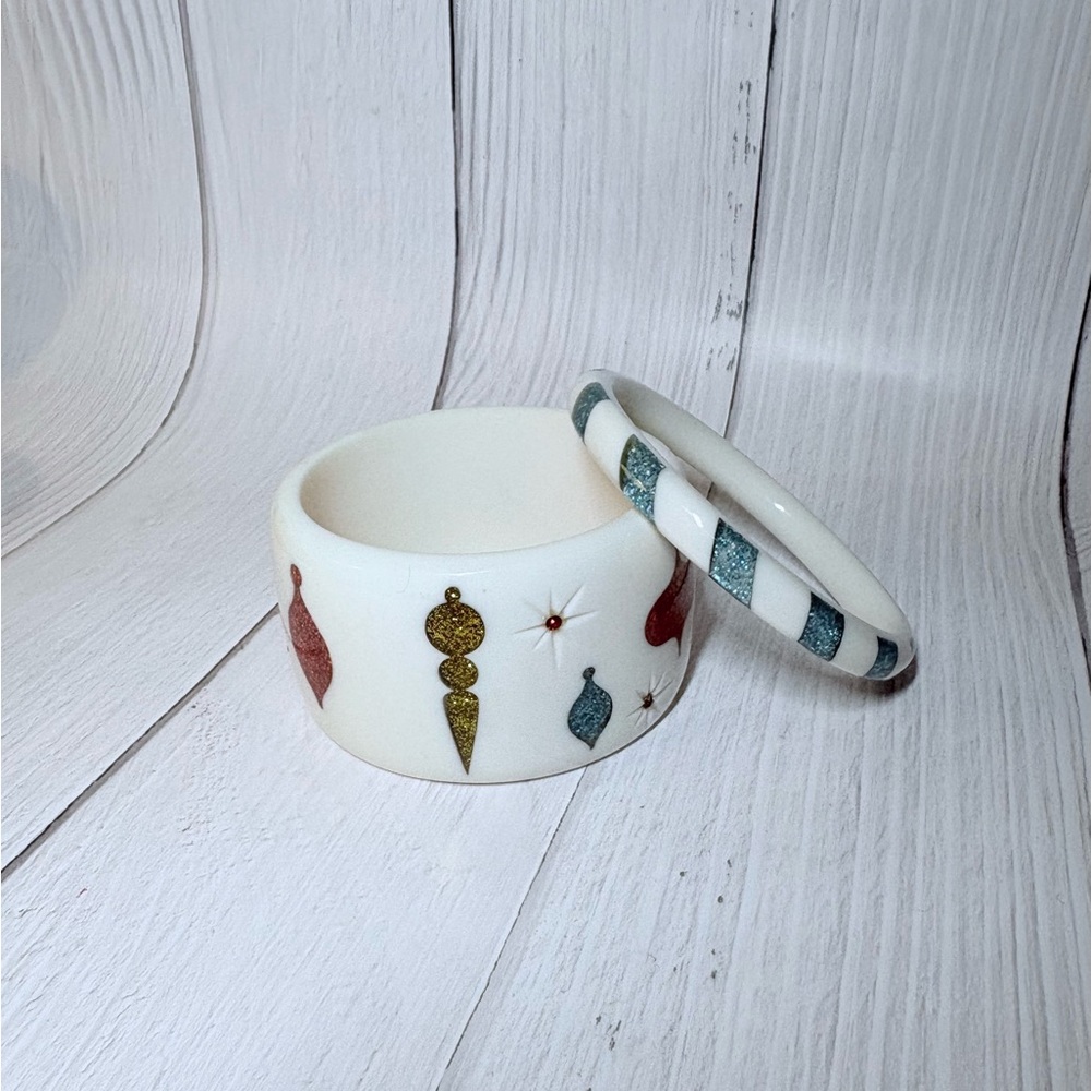 MCM Christmas Extra Wide and Slim Splendette Bangle Set Duchess Size